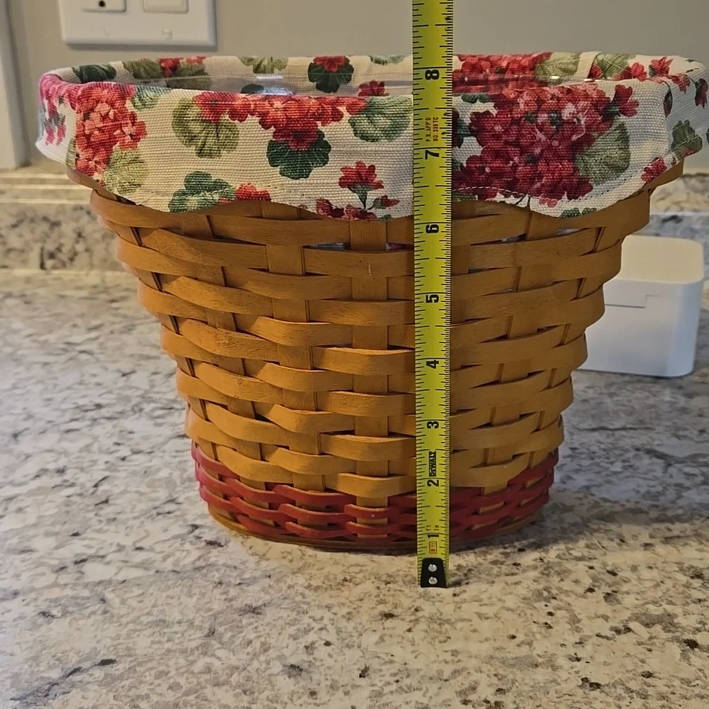 Longaberger 2002 Geranium Basket & Accessories